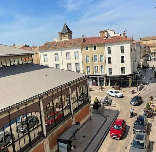 Apartamento Vue Sur La Place Des Halles, Art